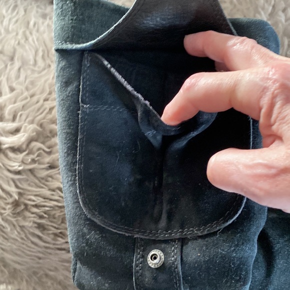 UGG Retro Cargo Pocket Boot in Black Suede - Picture 6 of 12